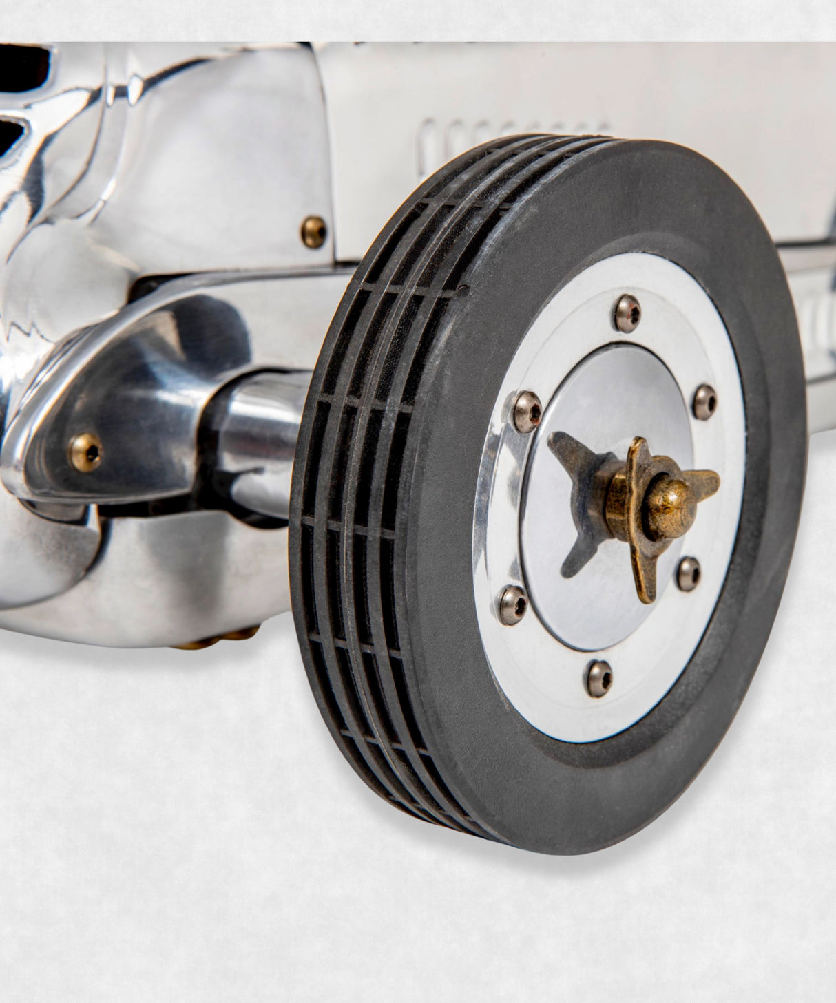 BB Korn Aluminium Model Car wheel focus