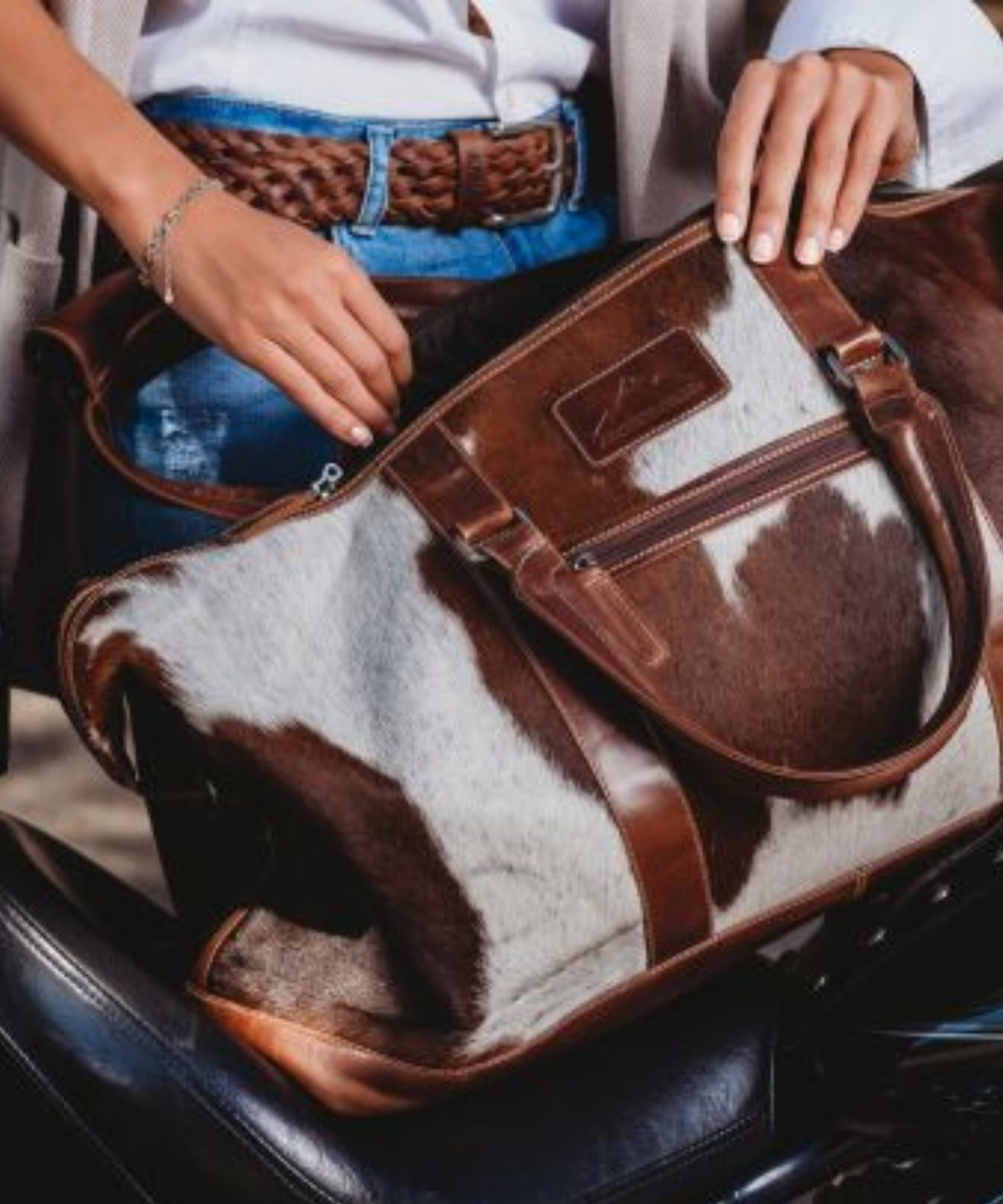 Cowhide Travel leather Bag in situation