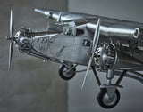 FORD TRIMOTOR DETAILED FRONT VIEW