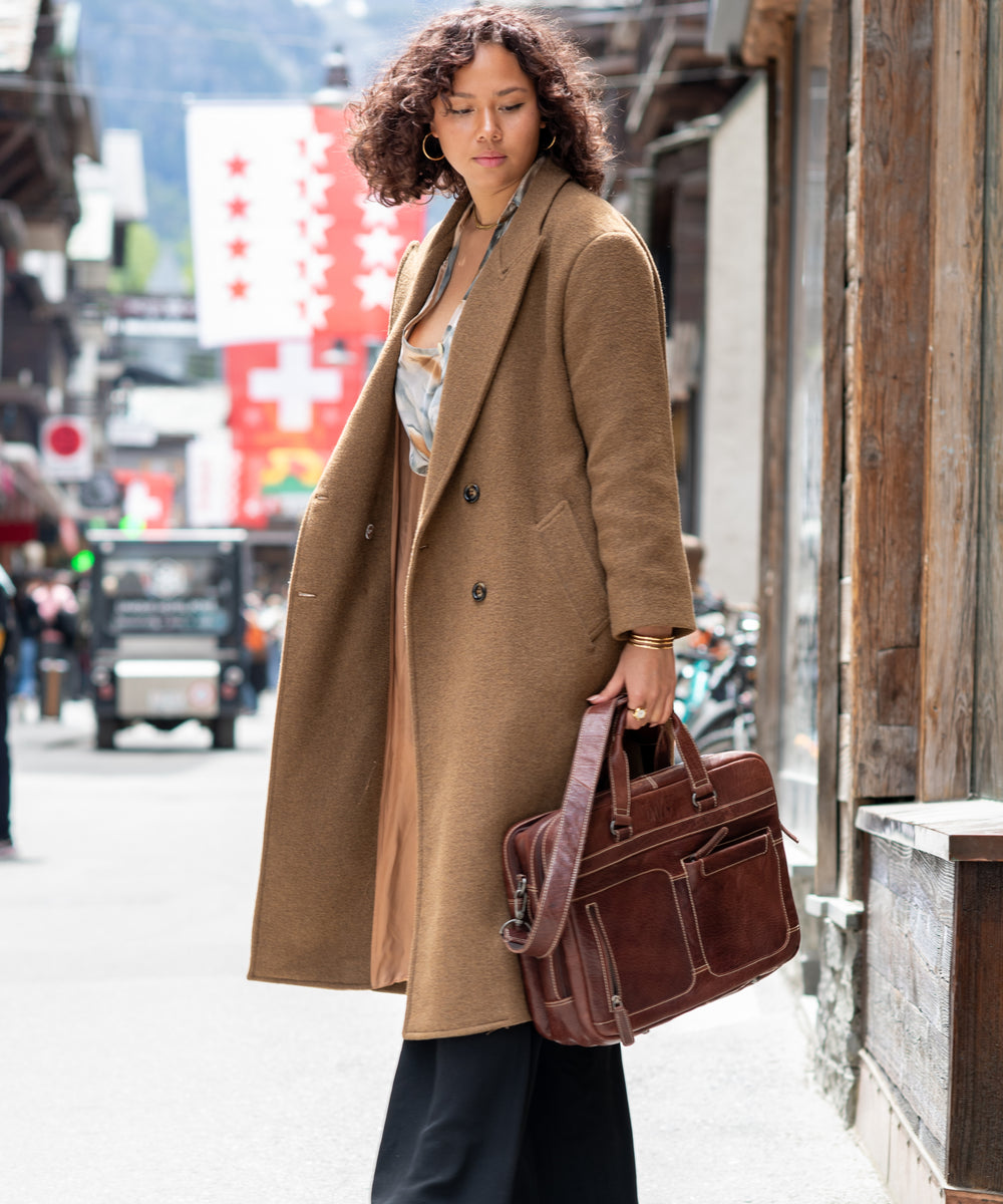 Leather Briefcase photoshooting Maison Davis