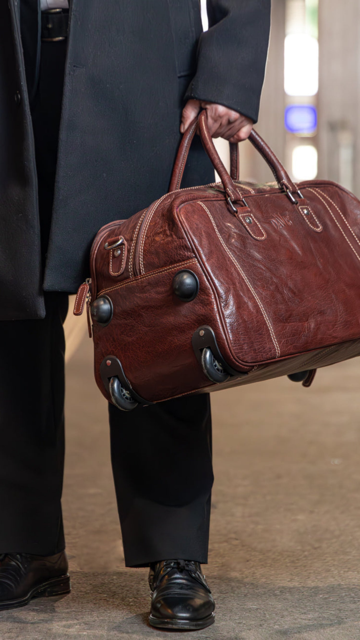 Maison Davis Trolley Leather Bag Suit